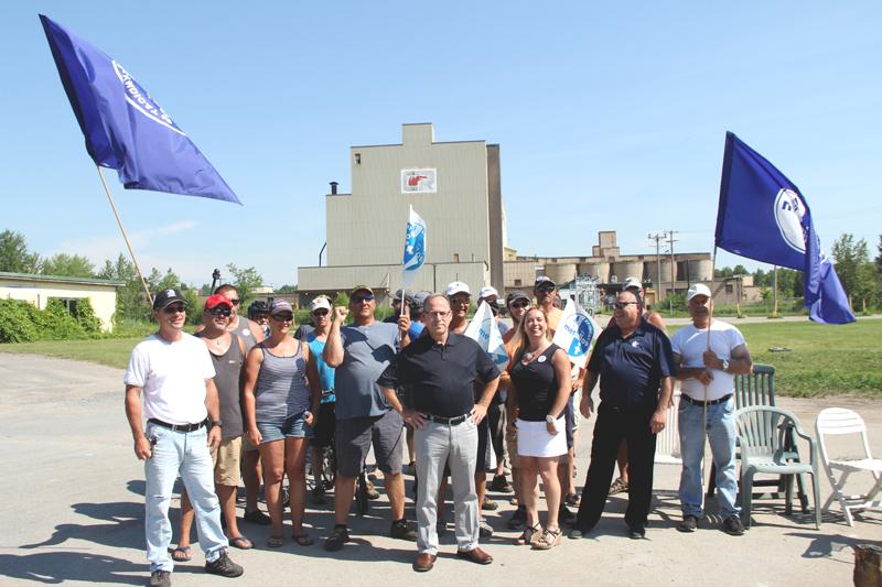 Back to work for striking steelworkers