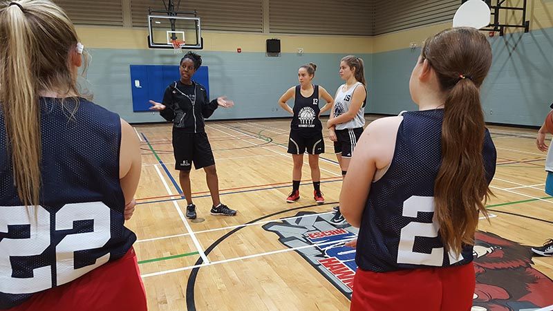 Ontario coach of the year helps out at Hawkesbury basketball camp