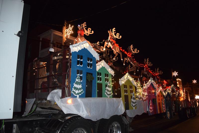 Taking the reins: Champlain Township will organize Vankleek Hill Parade of Lights on December 2, 2022
