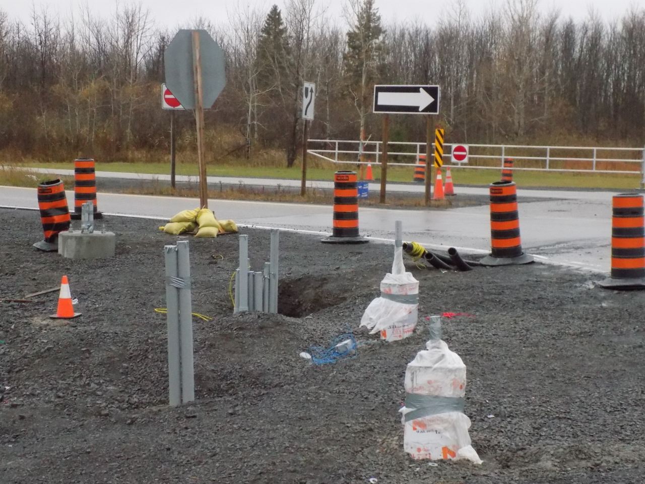 Traffic lights will be in by Christmas; culvert replacement postponed to fall of 2019