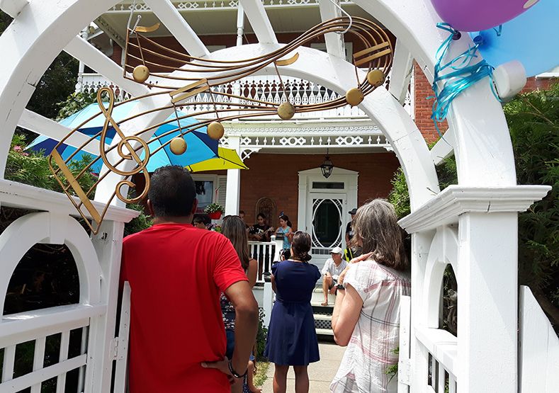 Registration opens early for Vankleek Hill Porchfest 2019