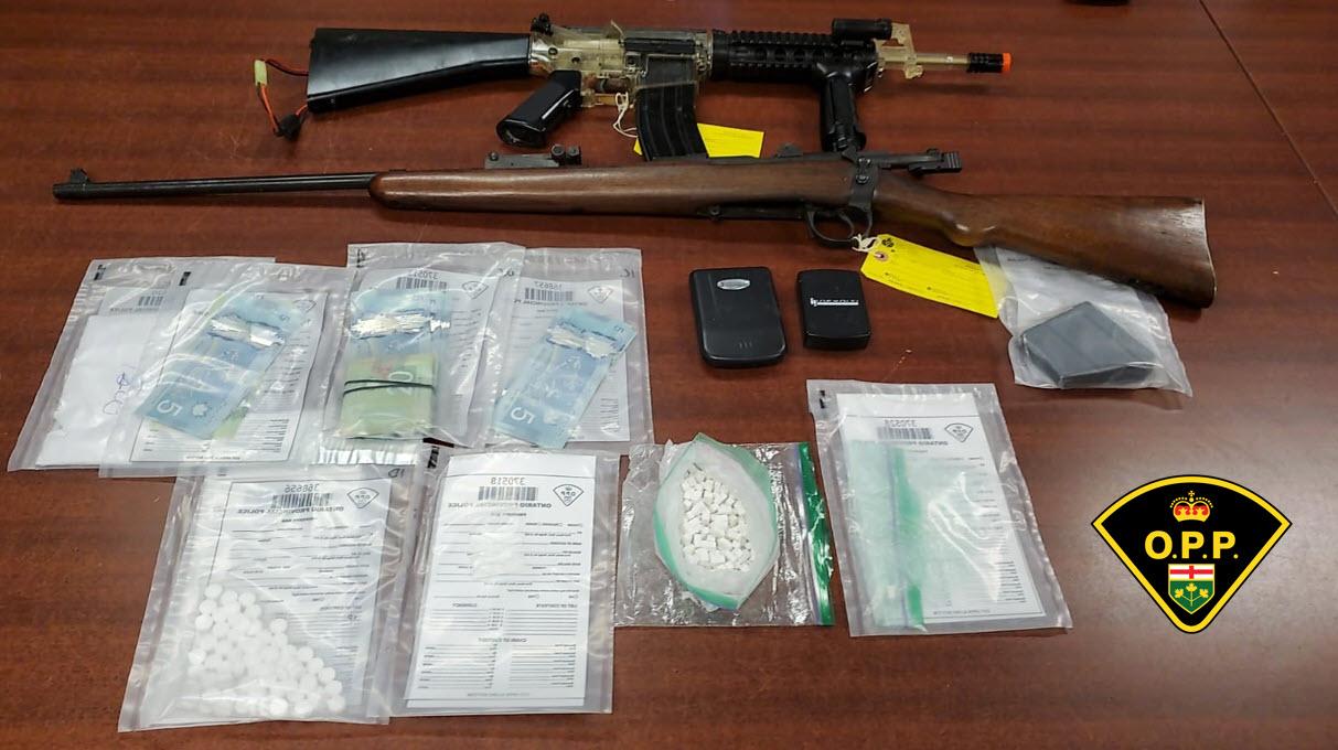 OPP street crime unit seizes drugs and weapons in Hawkesbury