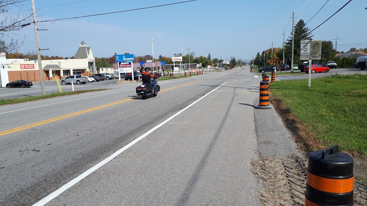 Left turn lanes being added to Highway 34 at north end of Vankleek Hill