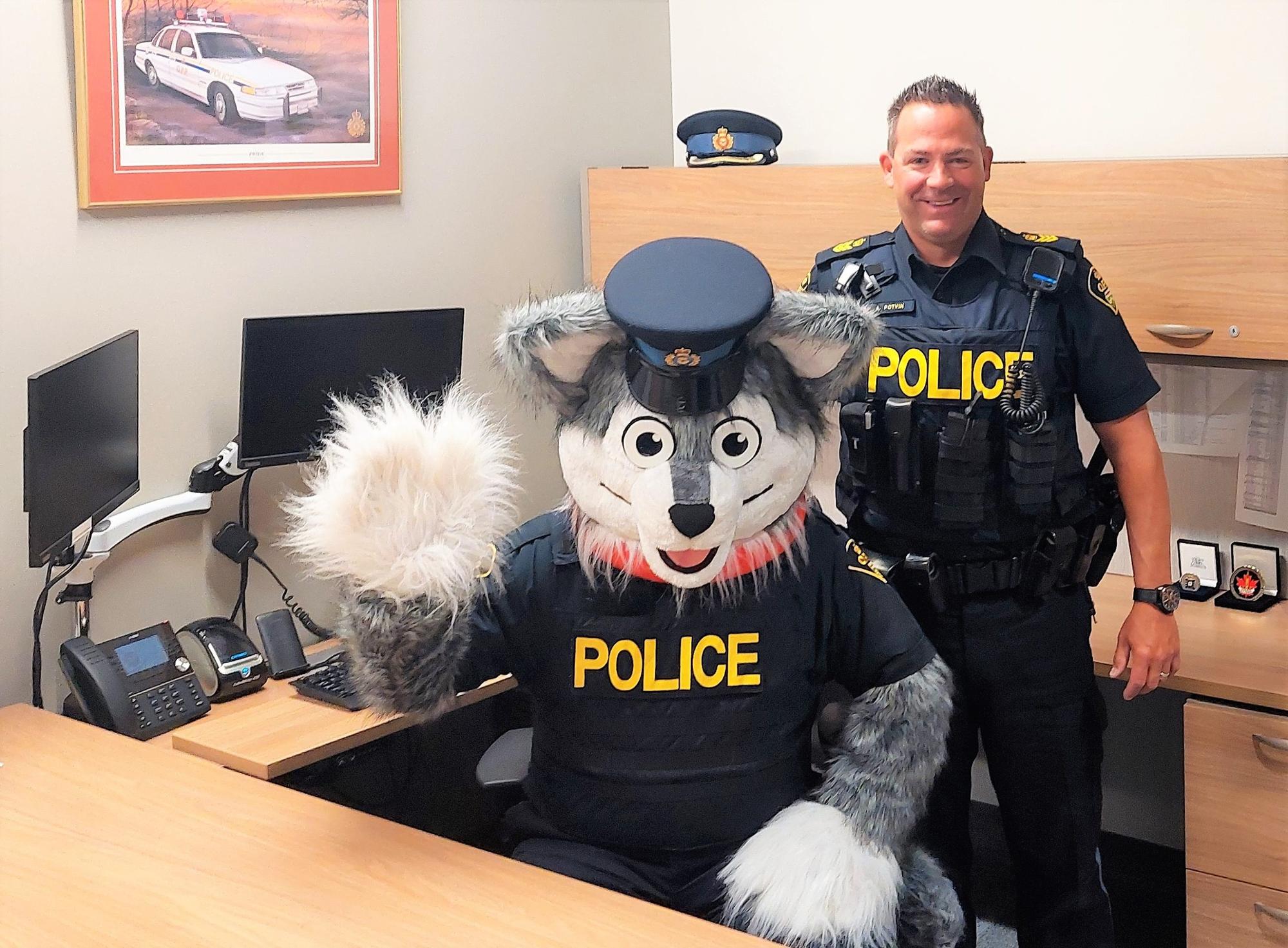 Hawkesbury OPP holding contest to name new mascot