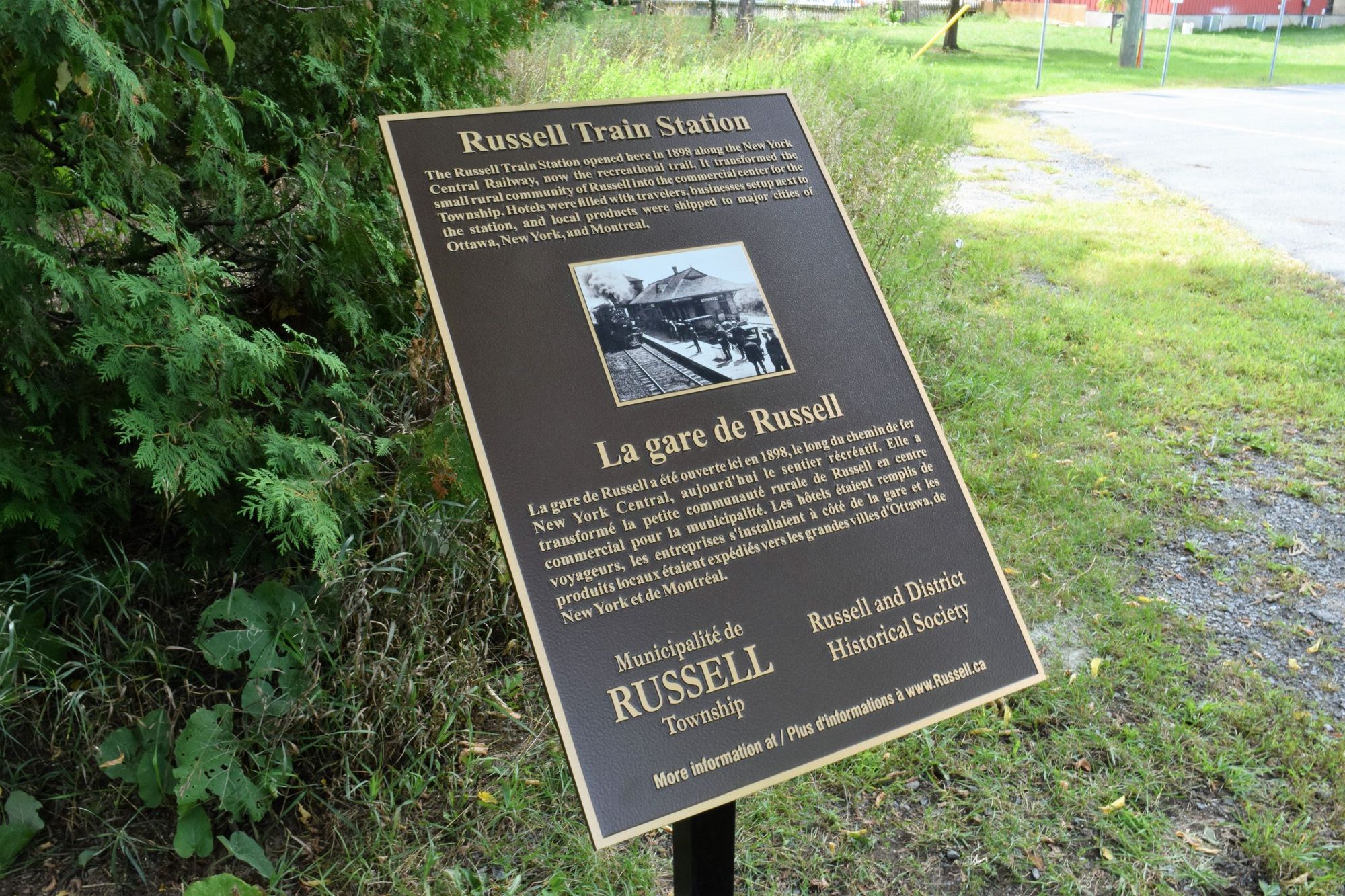 Russell Heritage Plaque Program honors two historical sites