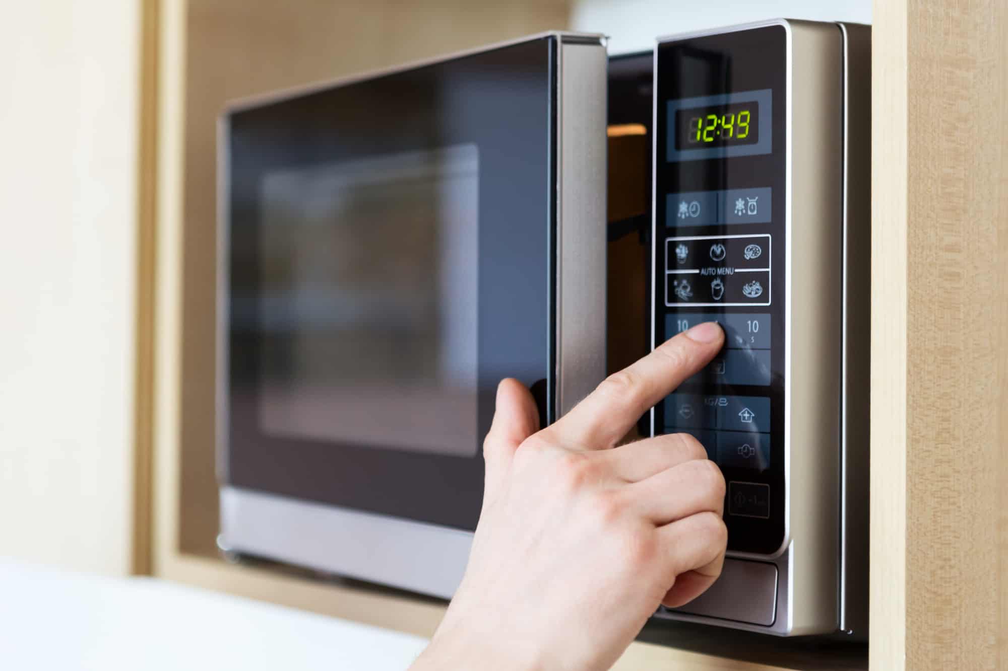 <span class="spa-indicator">Sponsored</span> The best microwaves in Canada