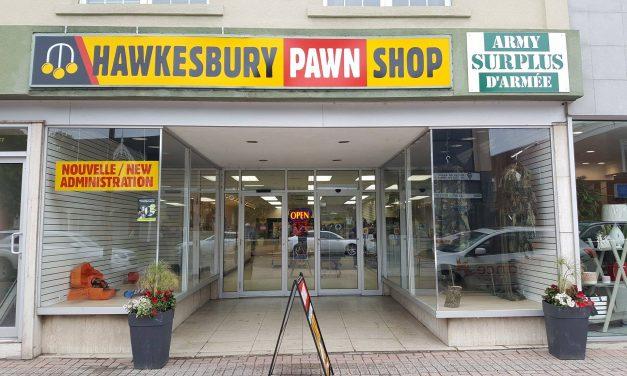 Hawkesbury council approves reduction of pawn shop licence fees