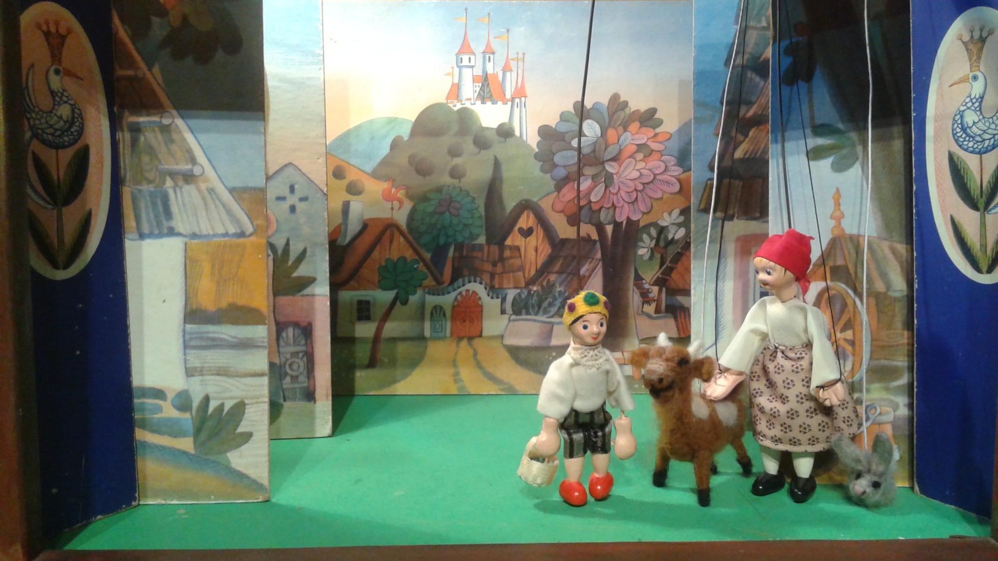Mary Vuorela String Puppet Show