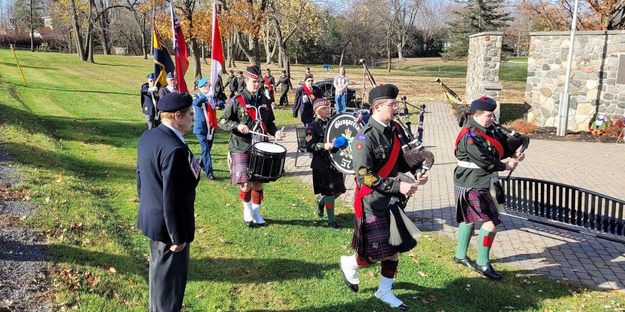 Photo Feature – Remembrance Day ceremonies in L’Orignal