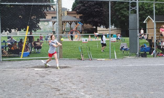 Eight teams compete in Vankleek Hill Slo-Pitch Tournament