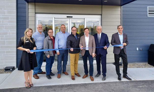 Official opening at Lachute’s new Microtel
