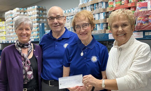 Club Optimiste contributes $6,000 to Hawkesbury food bank